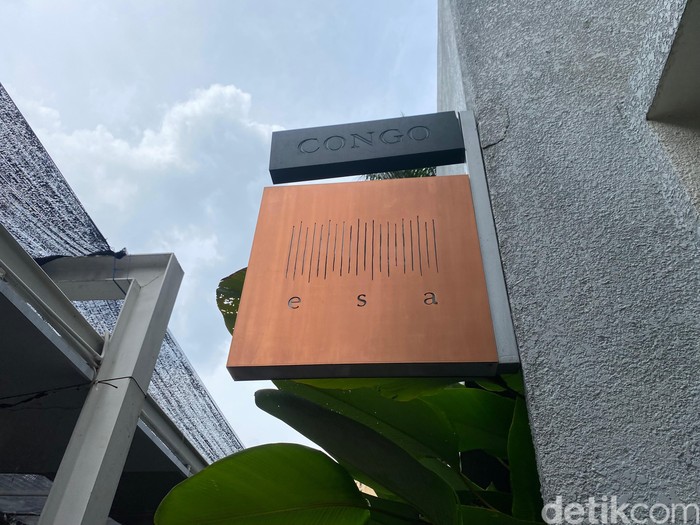 1747458911623-menikmati-hidangan-jakarta-ala-fine-dining-di-esa-restaurant-1747385363141