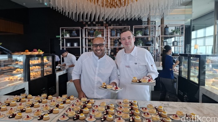 1748236572292-afternoon-tea-park-hyatt-jakarta-1747974796957