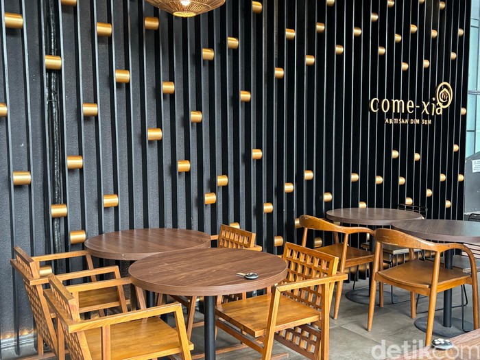 1749877934100-yummy-sarapan-dimsum-artisan-hingga-mie-chili-oil-di-apartemen-1749784054076