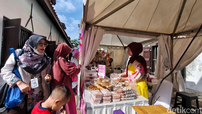1750483123659-festival-kuliner-nusantara-meriahkan-hut-jakarta-ke-498-di-museum-bahari-1750406115298_169