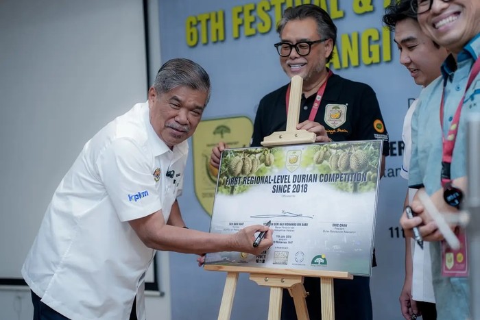 1752426486223-durian-musang-king-juara-world-durian-championship-1752409126248