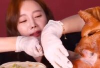 1757245646160-food-vlogger-mukbang-makanan-ekstrem