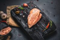 1758520949438-ilustrasi-dada-ayam-fillet