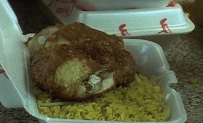 1760442309493-makanan-dalam-film-1760416143014