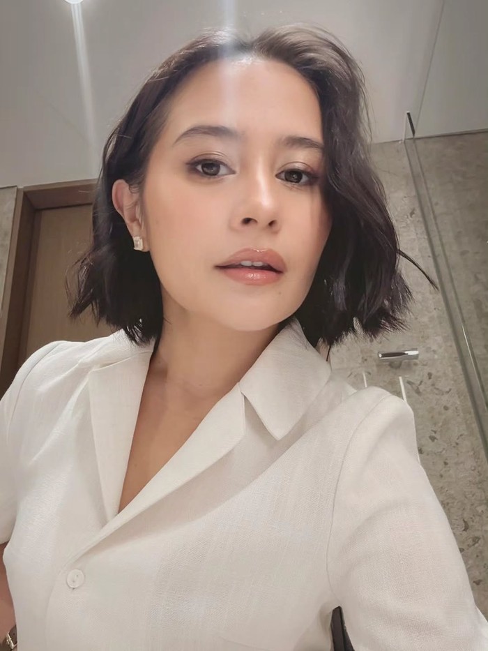 1760722910297-prilly-latuconsina-1760708102529