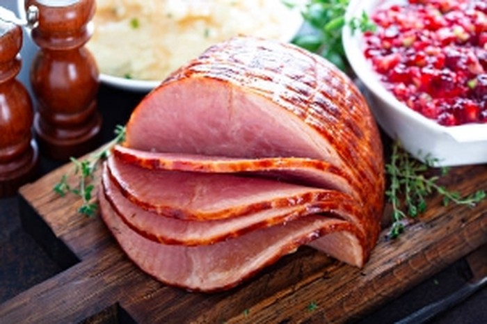 1760766551241-daging-ham-khas-natal-di-firlandia-istock