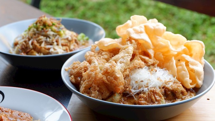 1762170746754-10-makanan-vegan-terbaik-di-asia-ada-ketoprak-dari-indonesia-1762156353277