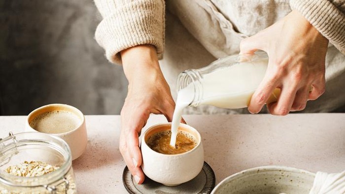 1762667596828-perbandingan-nutrisi-susu-nabati-1762497565722_169