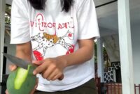 1763142520512-yuk-intip-dapur-modern-indah-permatasari-yang-bikin-betah-masak-1763108876033