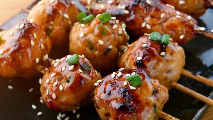 1763960863795-ilustrasi-bakso-bakar_169