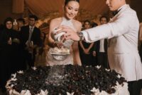 1765191986872-pesta-pernikahan-1765184098518