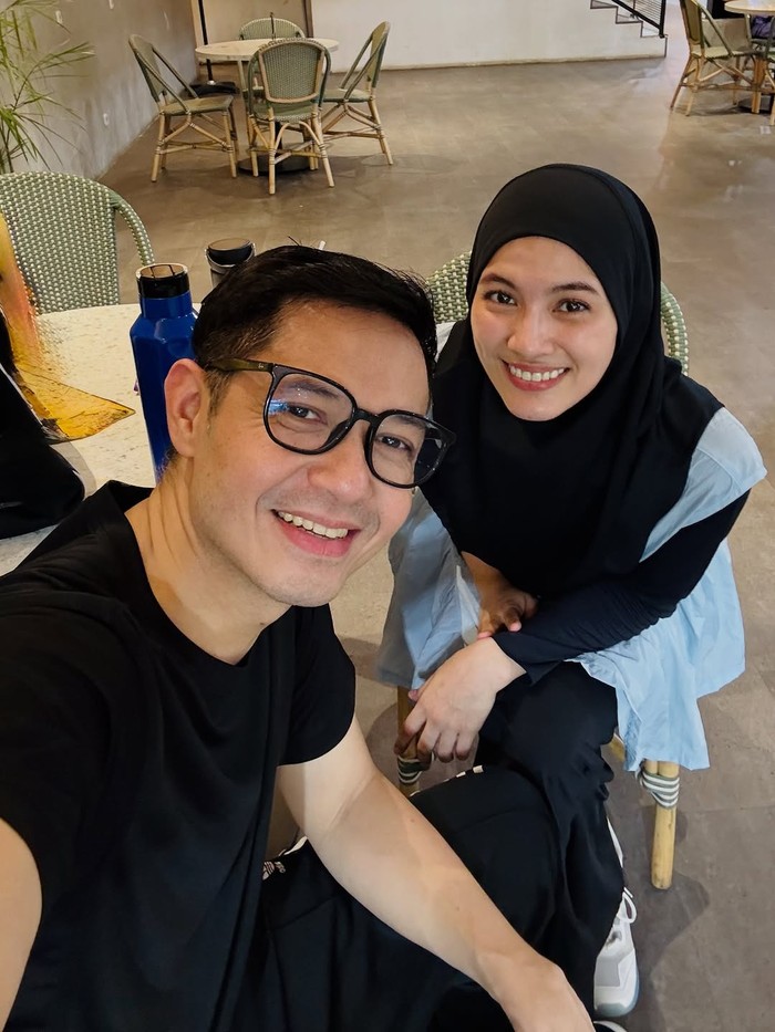 1765904785675-alyssa-soebandono-dan-dude-harlino-1765873935063