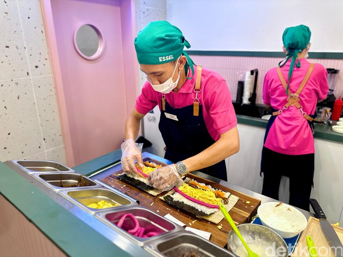 1766034682690-essel-1765343826203