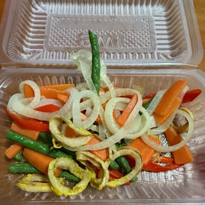 1766250520023-pelanggan-murka-sotong-mahal-tapi-porsinya-cuma-segini-1766162390049_11