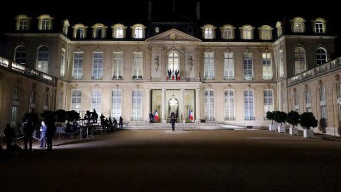 1766574504932-istana-elysee-paris_169