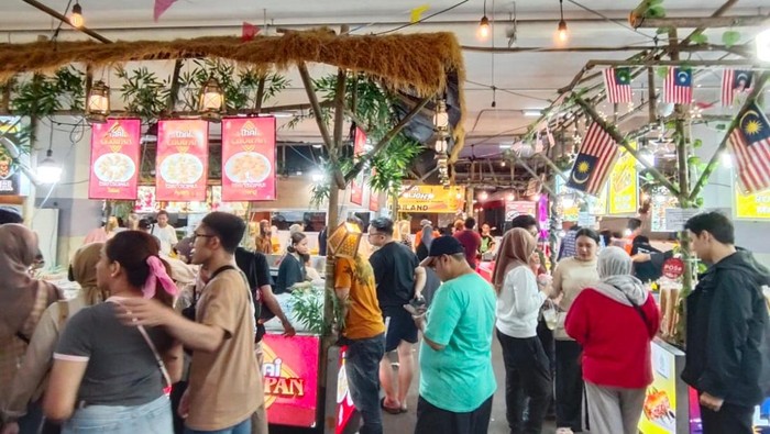 1767179308853-yuk-tahun-baruan-di-transmart-cempaka-putih-bisa-jajan-kuliner-viral-1767165688455_169