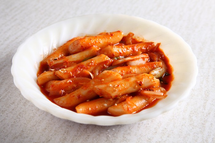 1767352224911-toppoki-atau-tteokbokki