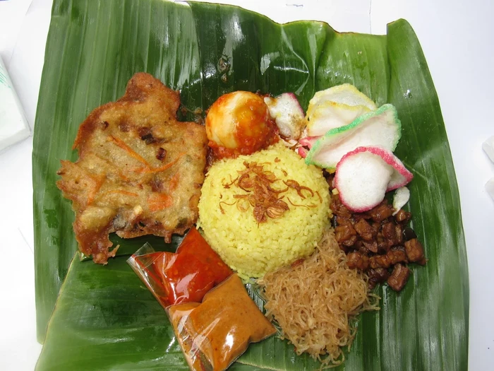 1768021586785-kuliner-di-sumur-batu-kemayoran-1767931894570